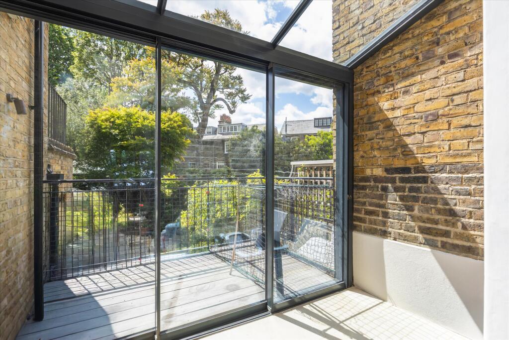 House in London, South Kensington - More