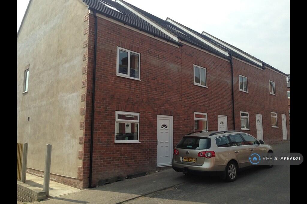 Main image of property: Godley Street, Royston, S71