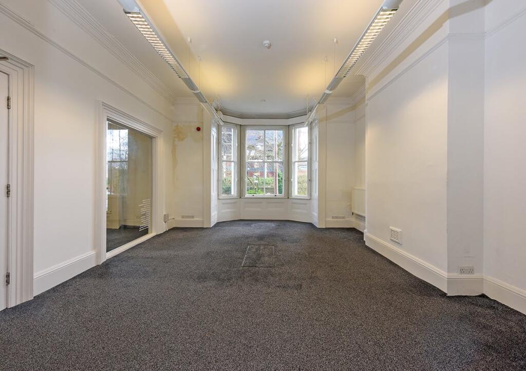 51 Frederick Rd_047.jpg