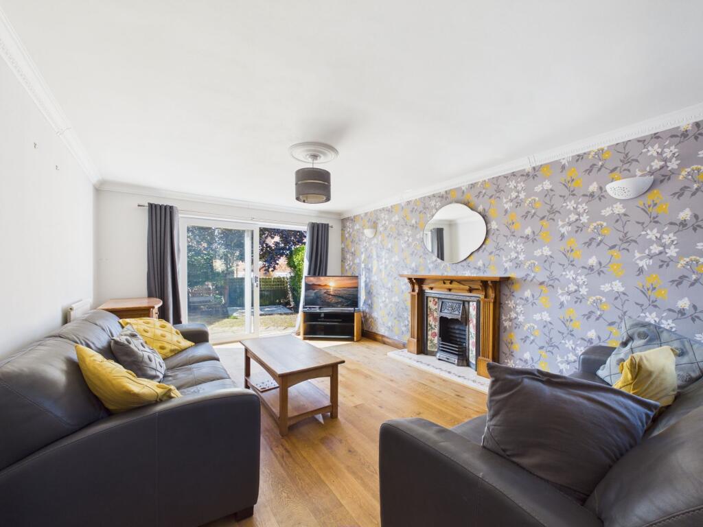 House in Peterborough - View 3