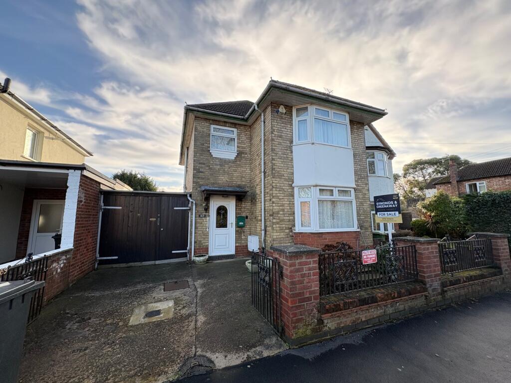 Main image of property: Mayors Walk, Peterborough, PE3