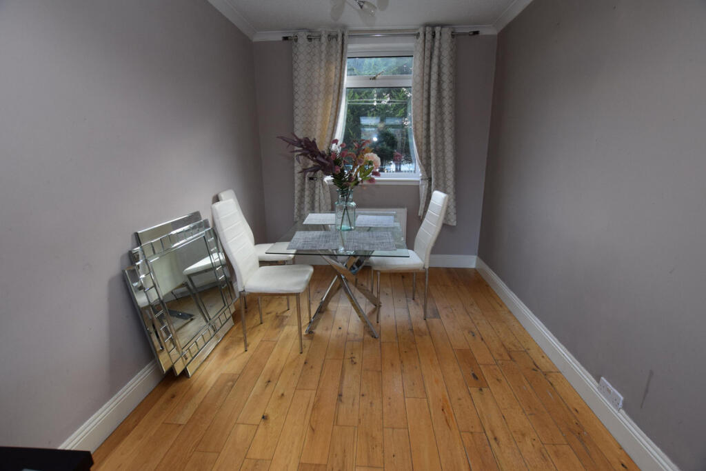 3-bed terraced on California Road, Falkirk, FK2, £140,000