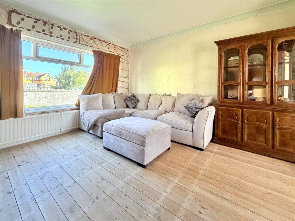 Cemetery Road, Hemingfield, Barnsley, S73 photo 2