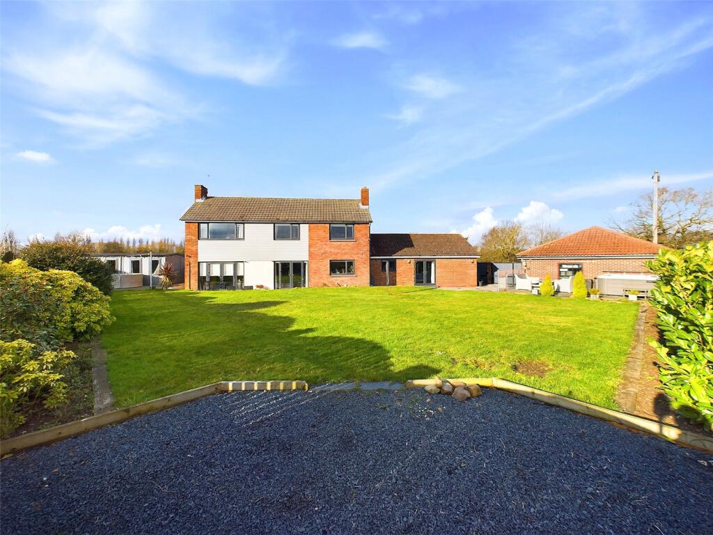 Brierholme Close, Hatfield, Doncaster, South Yorkshire, DN7 photo 3