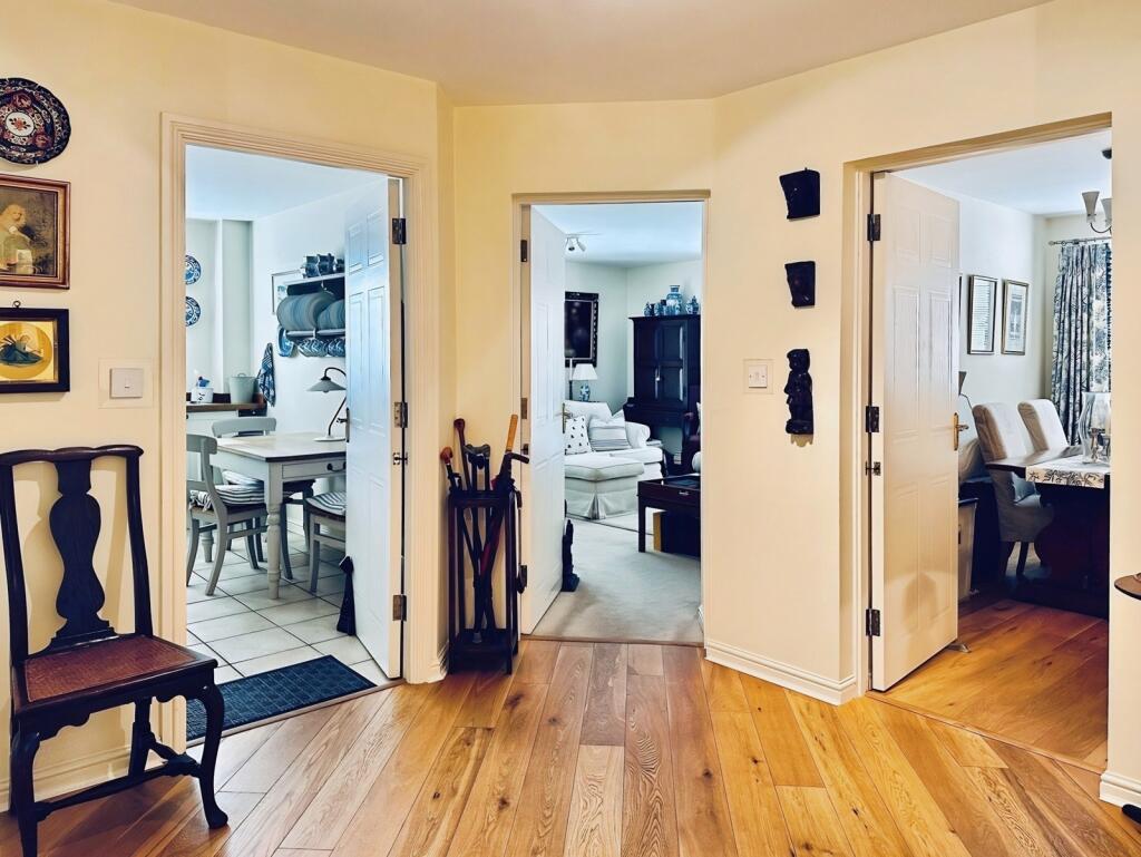 Apartment in Portsmouth - View 5