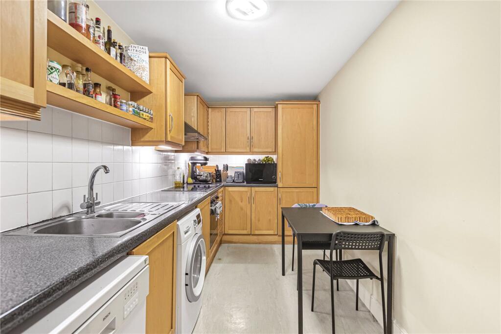 Apartment in London, City of London - More