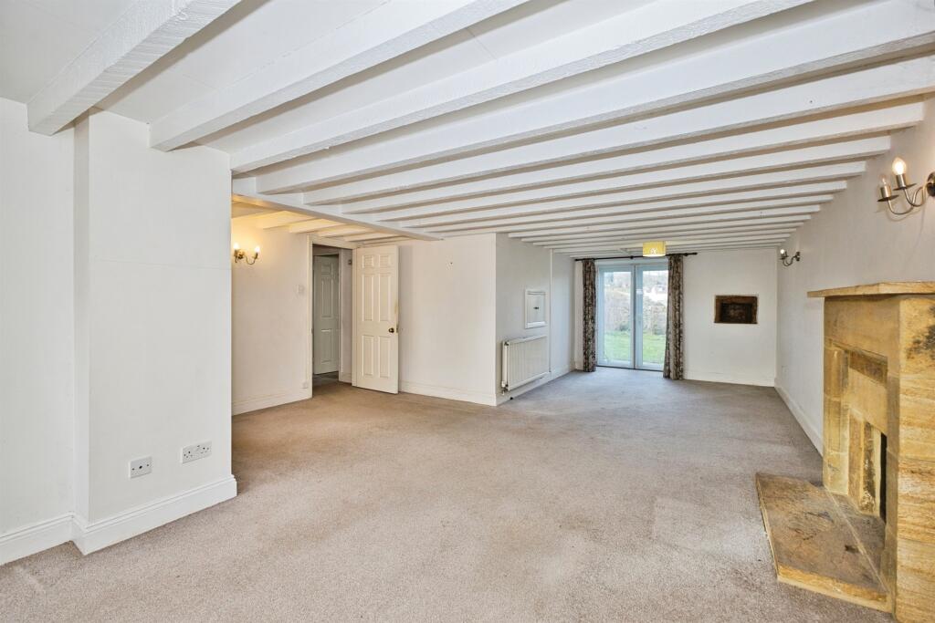 Barn Street, Crewkerne - View 3
