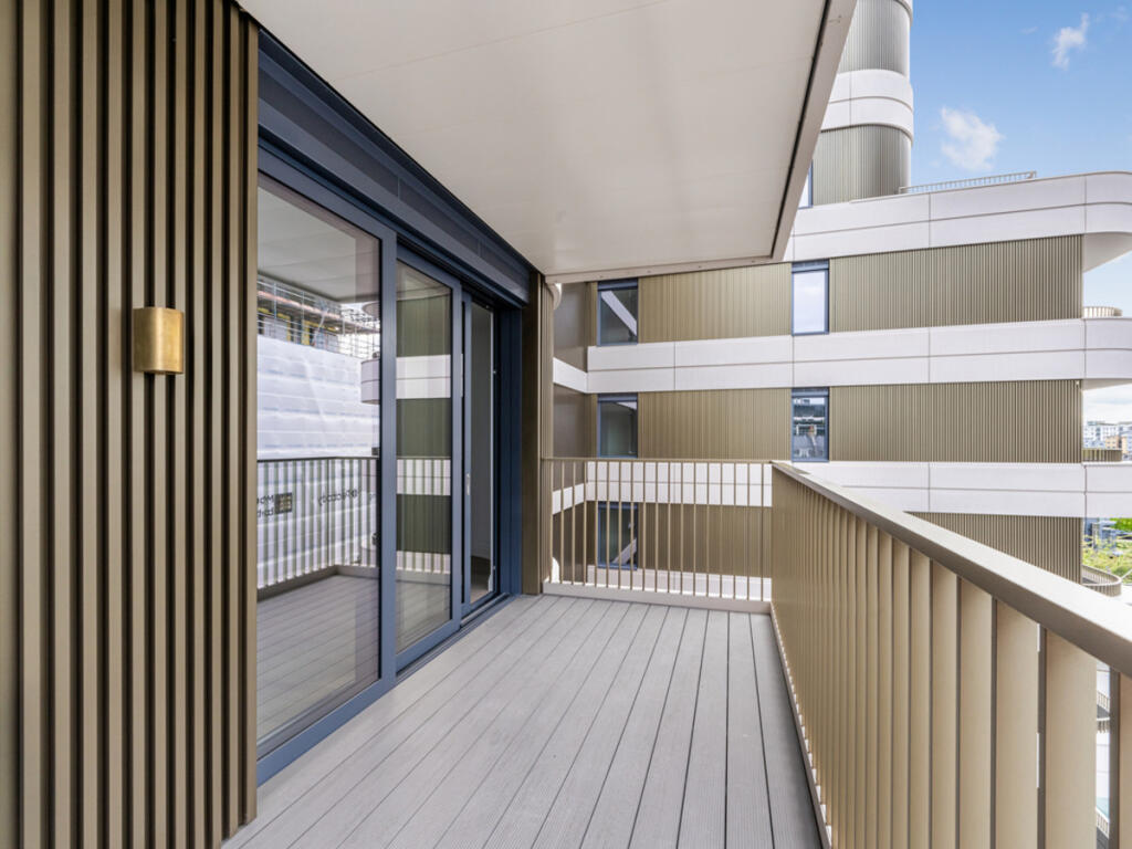 Apartment in London - More