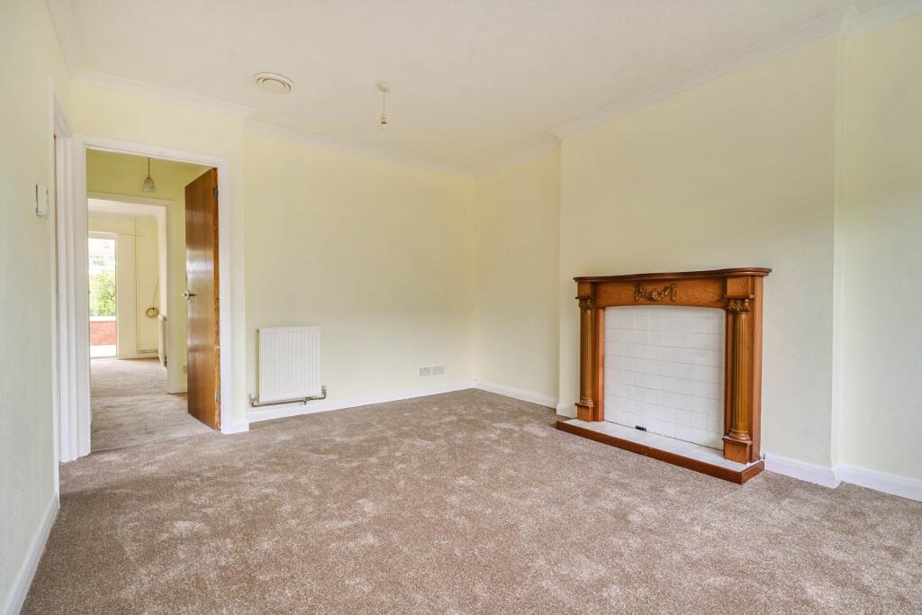 Axeview Road, Seaton,Devon photo 4