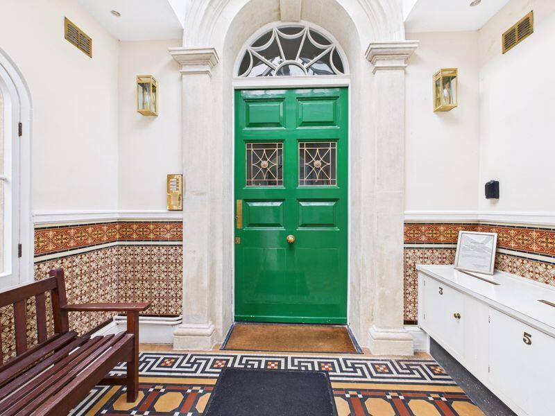 Apartment in Bath - View 3