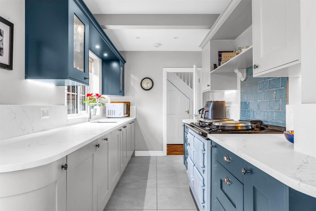 House in St Albans - View 5