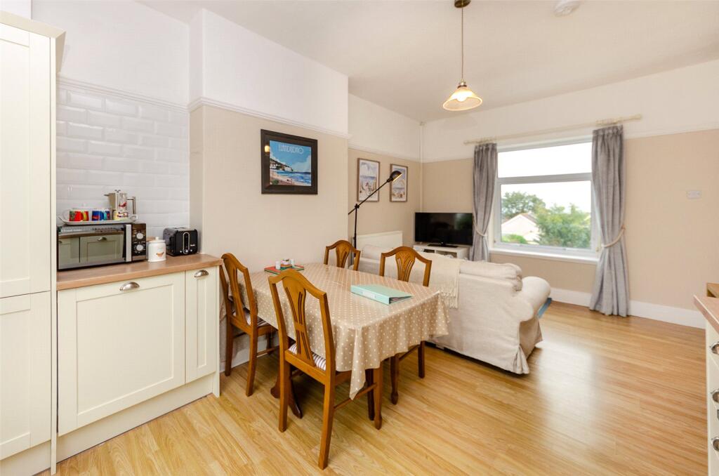 High Lane, Rhos on Sea, Colwyn Bay, Conwy, LL28 photo 4