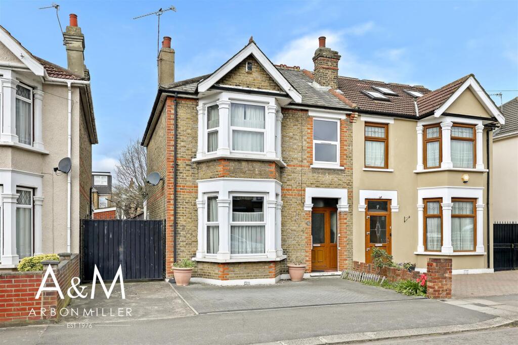 3-bed semi-detached on Beddington Road, Goodmayes, £575,000