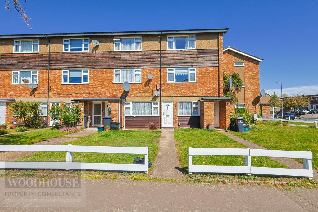 Main image of property: Manor Court, Crossbrook Street, Cheshunt, EN8