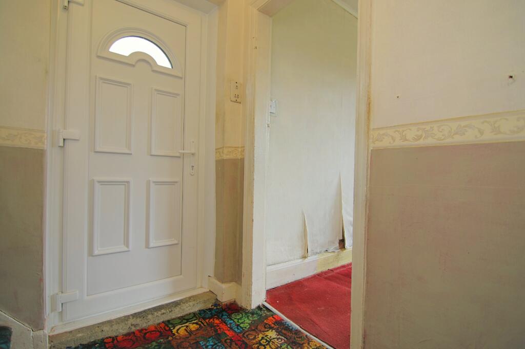 Willow Drive, Odsal, Bradford, BD6 photo 2