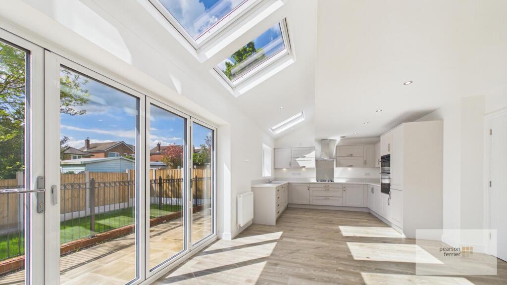 House in Bury, Carr Bank - View 2