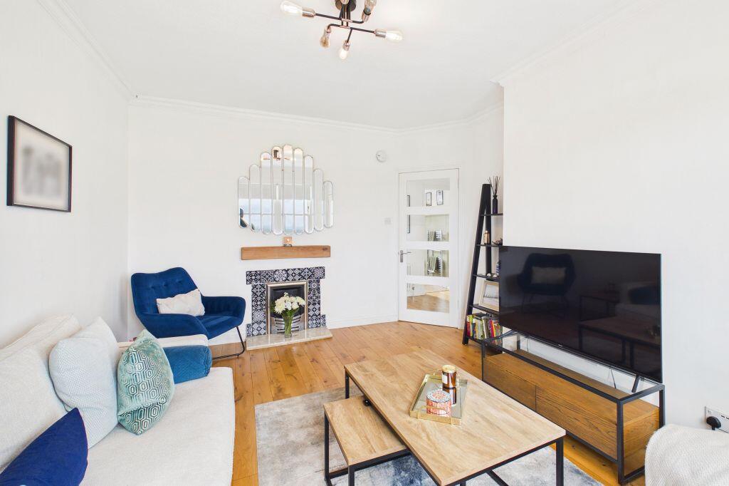 Apartment in Edinburgh - View 4