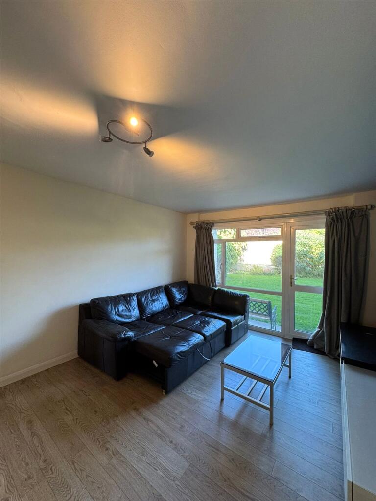 Apartment in Bath - View 3