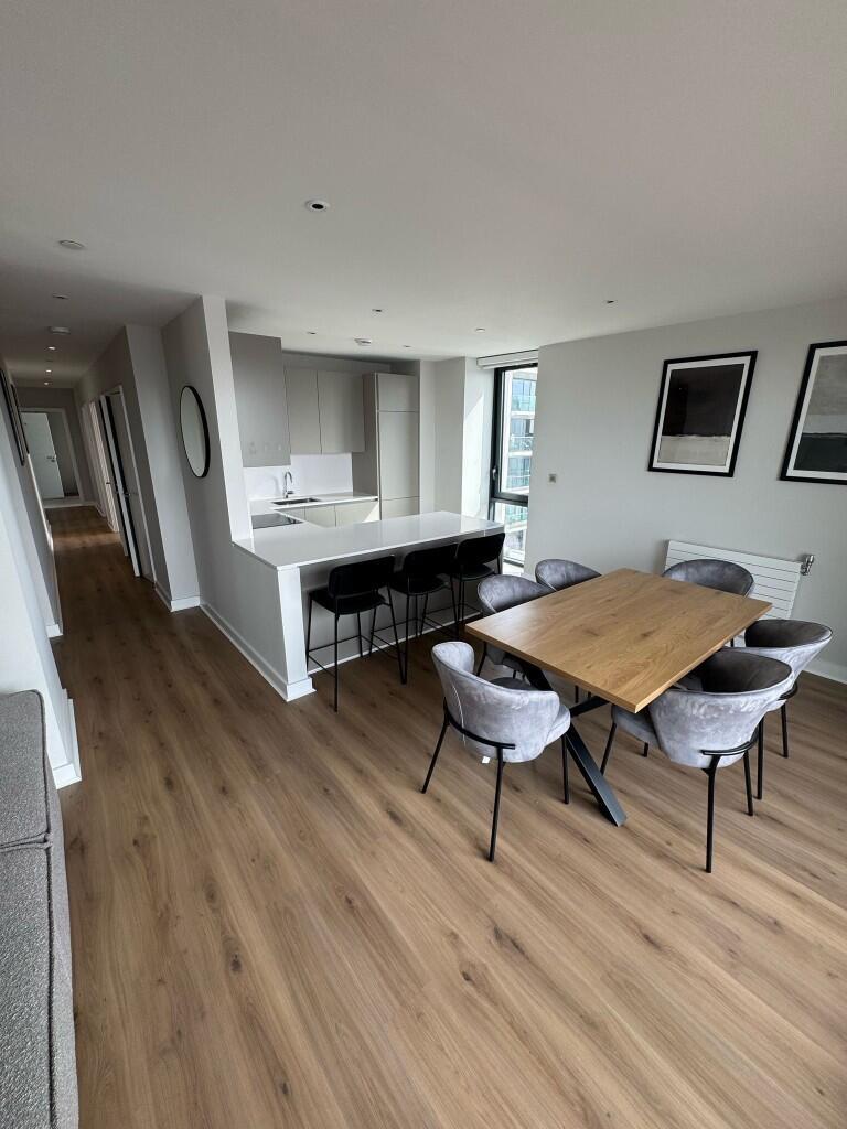 Clay, Alto, Exhibition Way, Wembley, Middlesex, HA9 - View 4