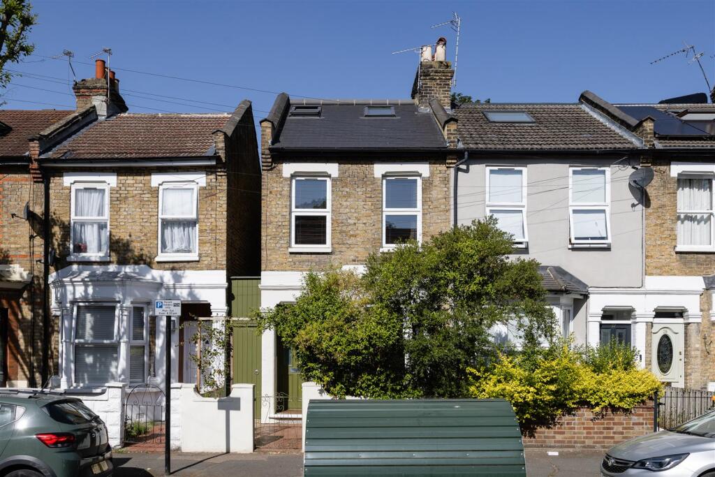 House in London, Forest Gate