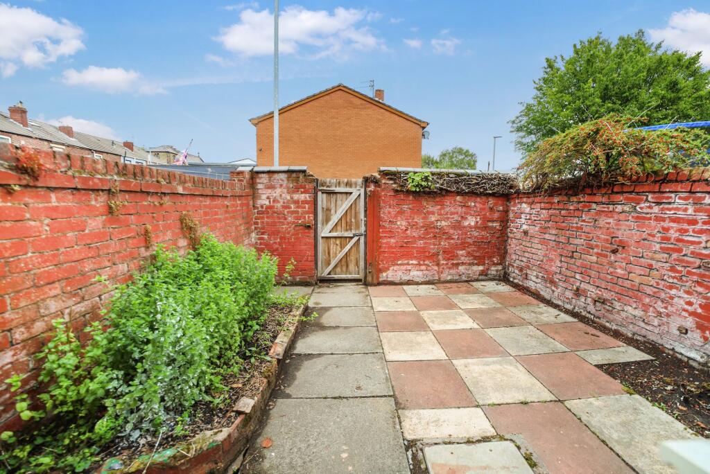 Property photo 8