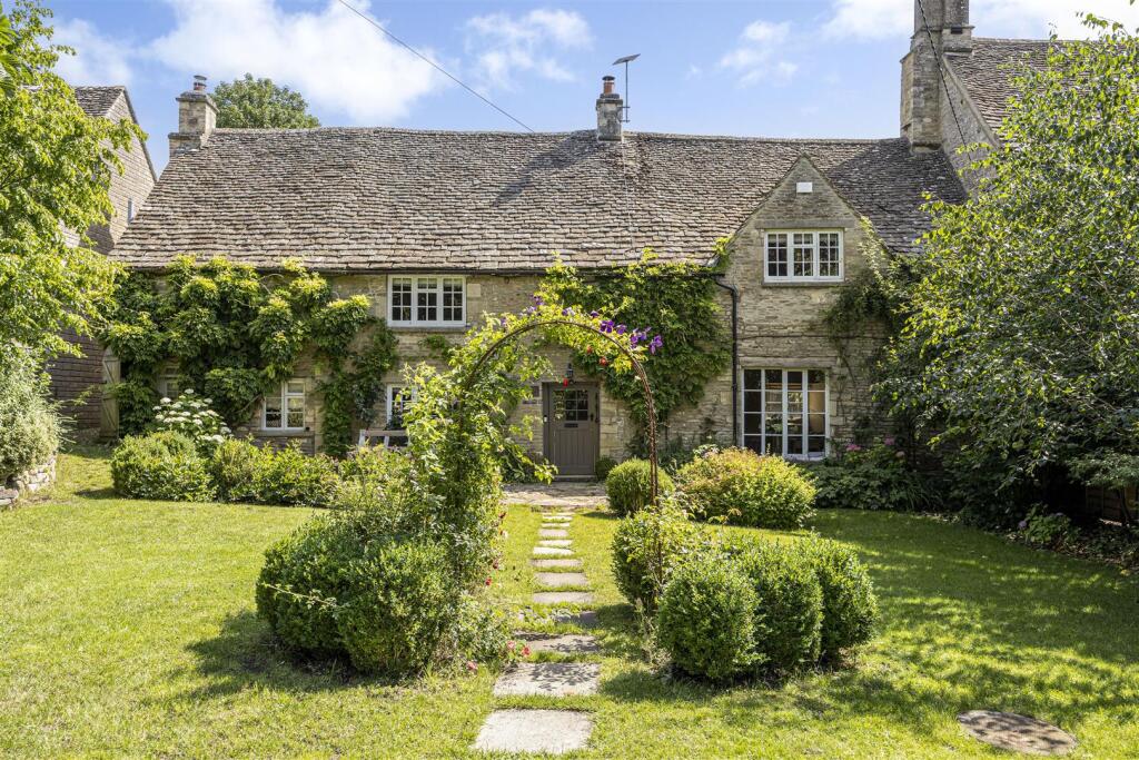 Main image of property: Church Street, Meysey Hampton
