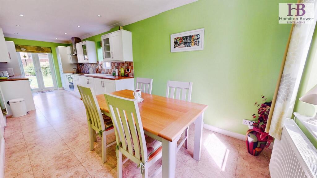 House in Calderdale, Northowram, Stone Chair - View 6
