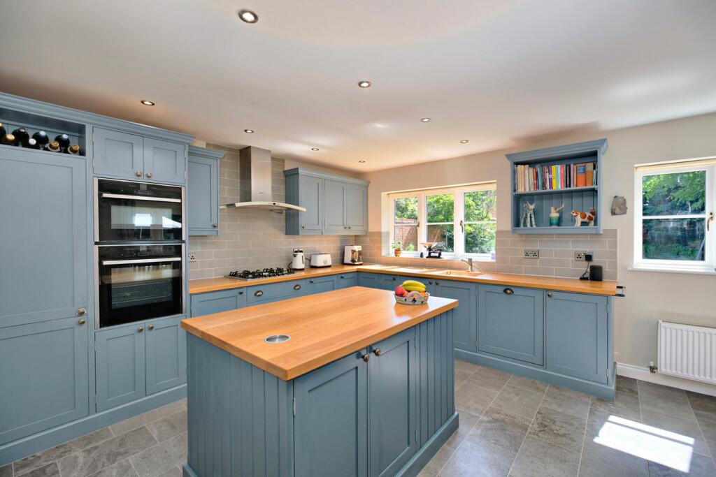 Spring Holme, Riseley, Bedford, MK44 photo 4