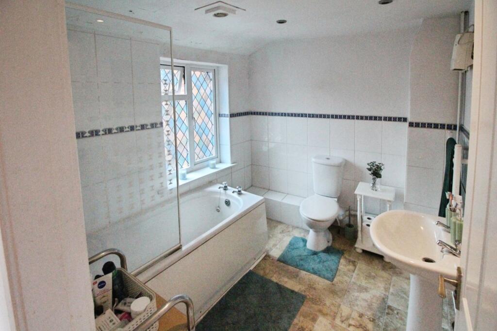 18, Cross Street, Macclesfield, Cheshire, SK11 photo 2
