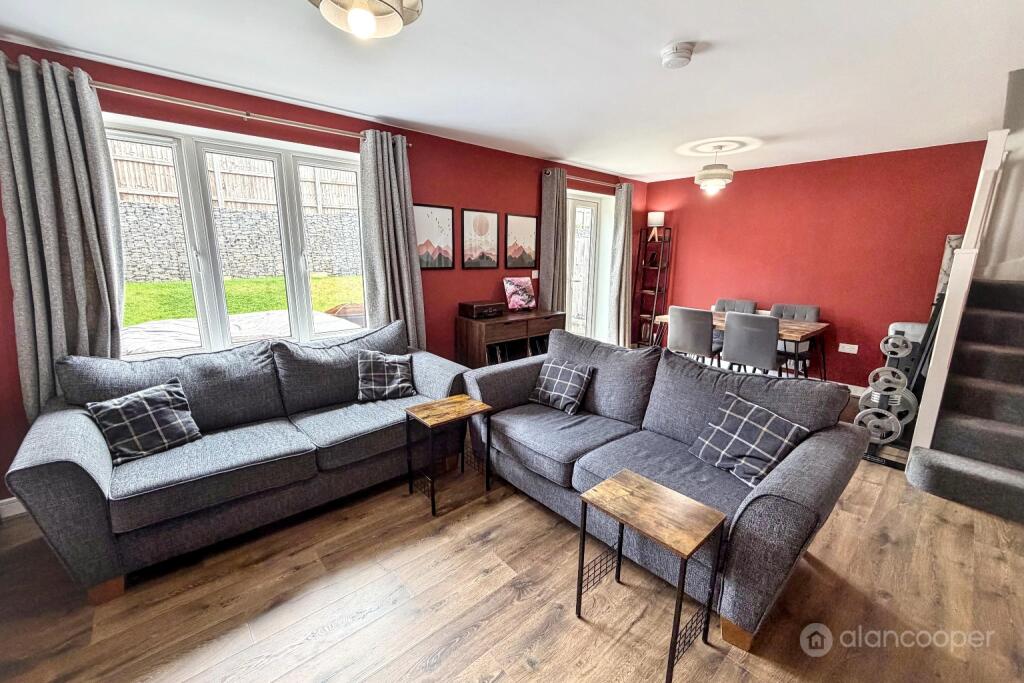 House in Nuneaton and Bedworth, Grove Farm, Whittleford - More