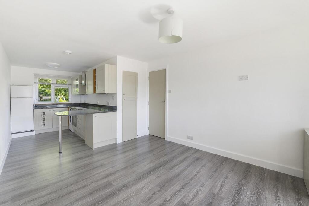 Main image of property: Ringden Avenue, Paddock Wood, Tonbridge