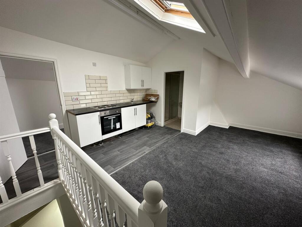 Main image of property: Manchester Road, Oldham