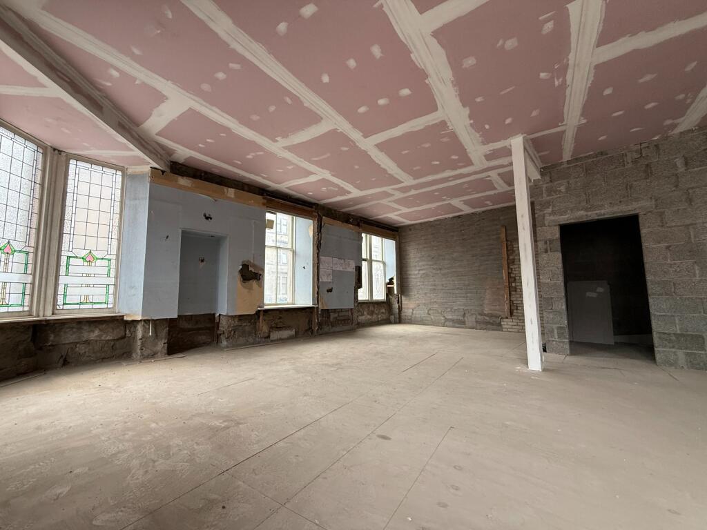 Main image of property: 1/2, 245 Saracen Street, Glasgow