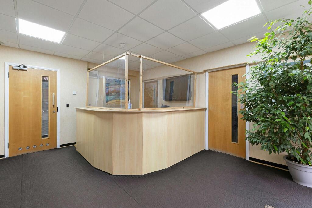 107282_Legacy-Centre-Hanworth-Trading-Estate-Hampton-Road-33_low.jpg