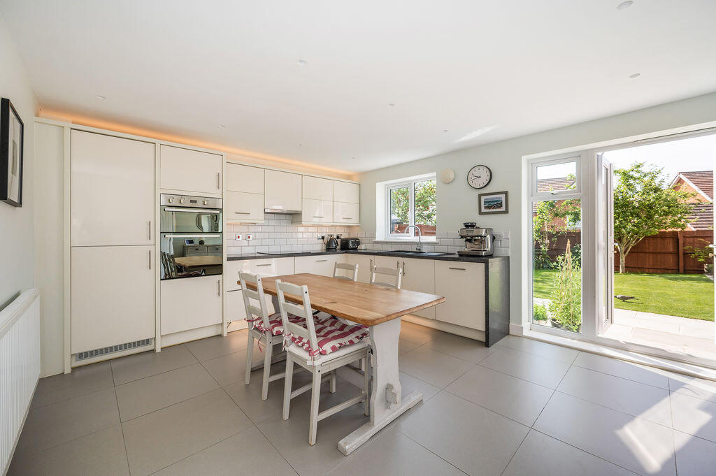 House in Havant, Hampshire Farm - View 3