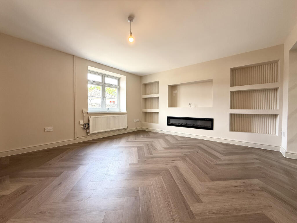 House in Aberdare, Gadlys - View 4
