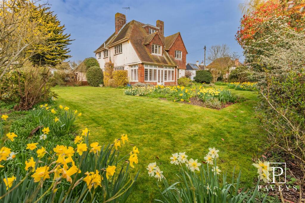 Main image of property: Third Avenue, Frinton-On-Sea