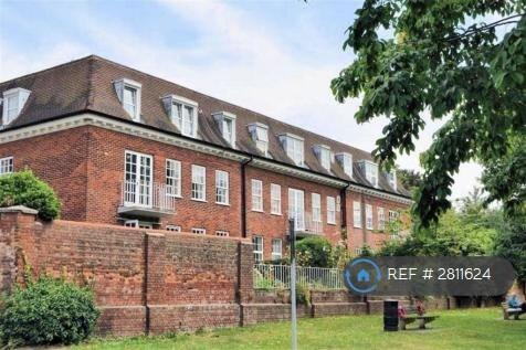 Main image of property: Spriggs Court, Epping, CM16