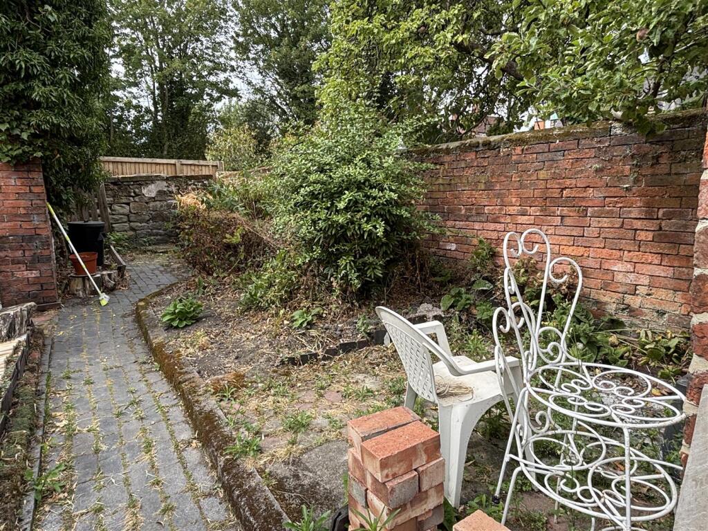 Property photo 11