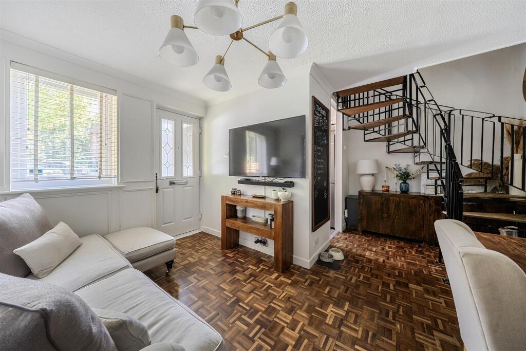House in Reading - View 3