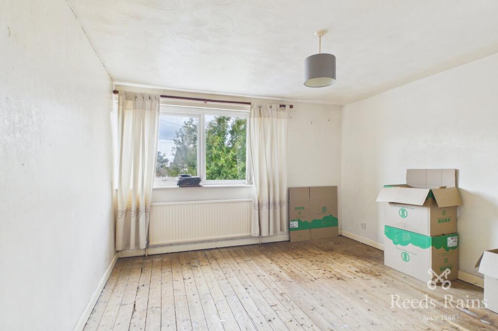House in Wakefield, West Yorkshire - View 4