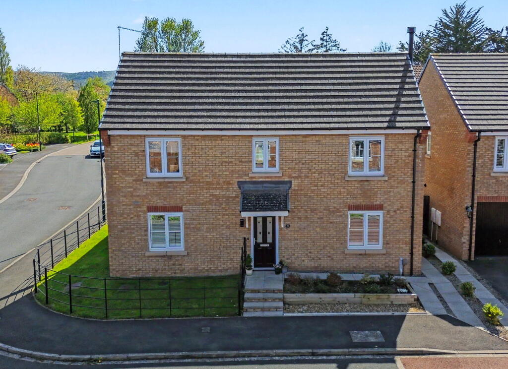 Main image of property: Spring Lodge Gardens, Guisborough