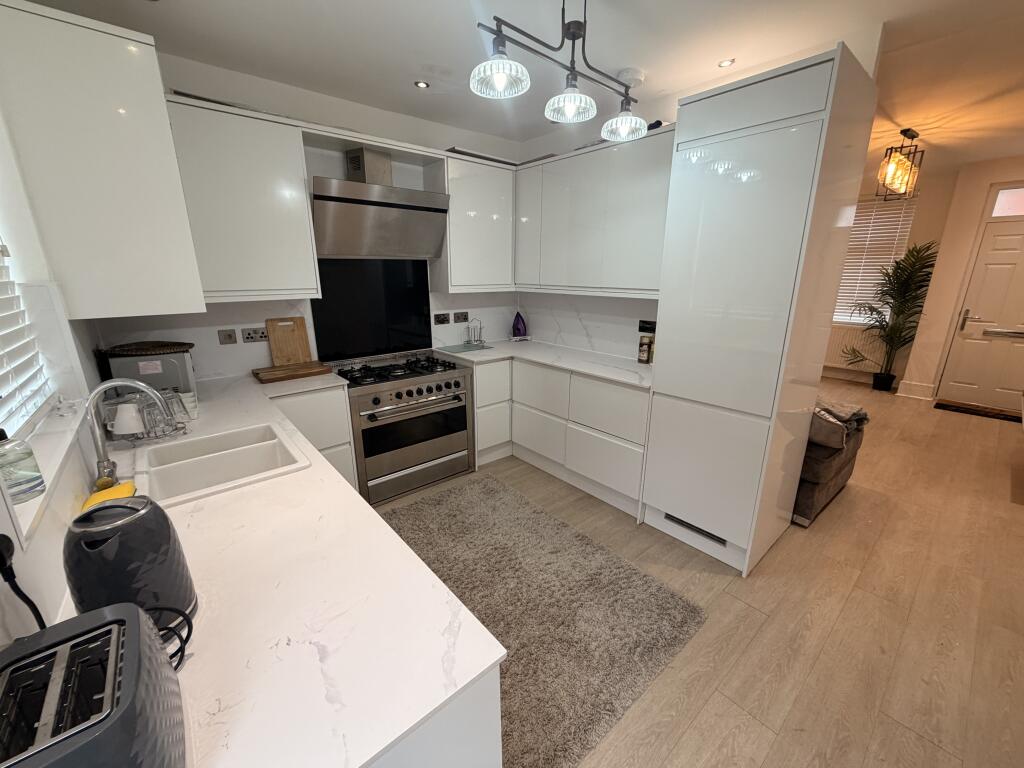 House in Sheffield - View 2