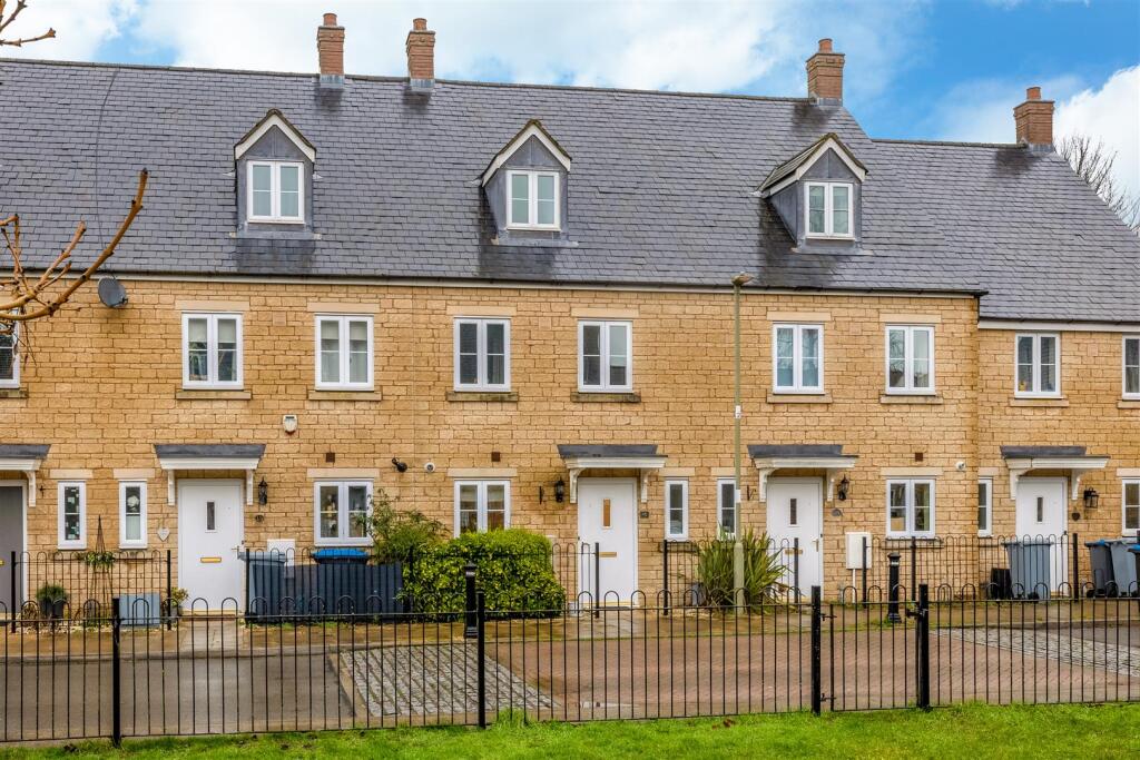 Main image of property: Coopers Square, Chipping Norton