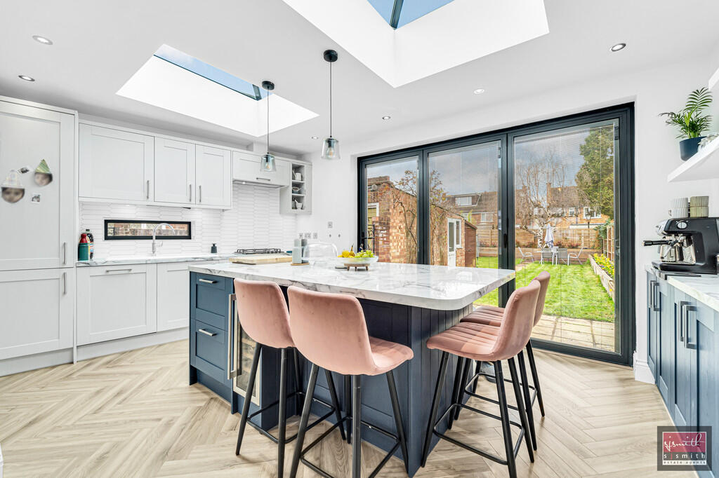 Main image of property: Lynegrove Avenue, Ashford