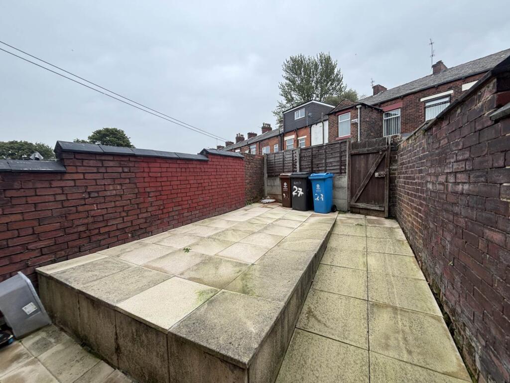 House in Oldham - View 2