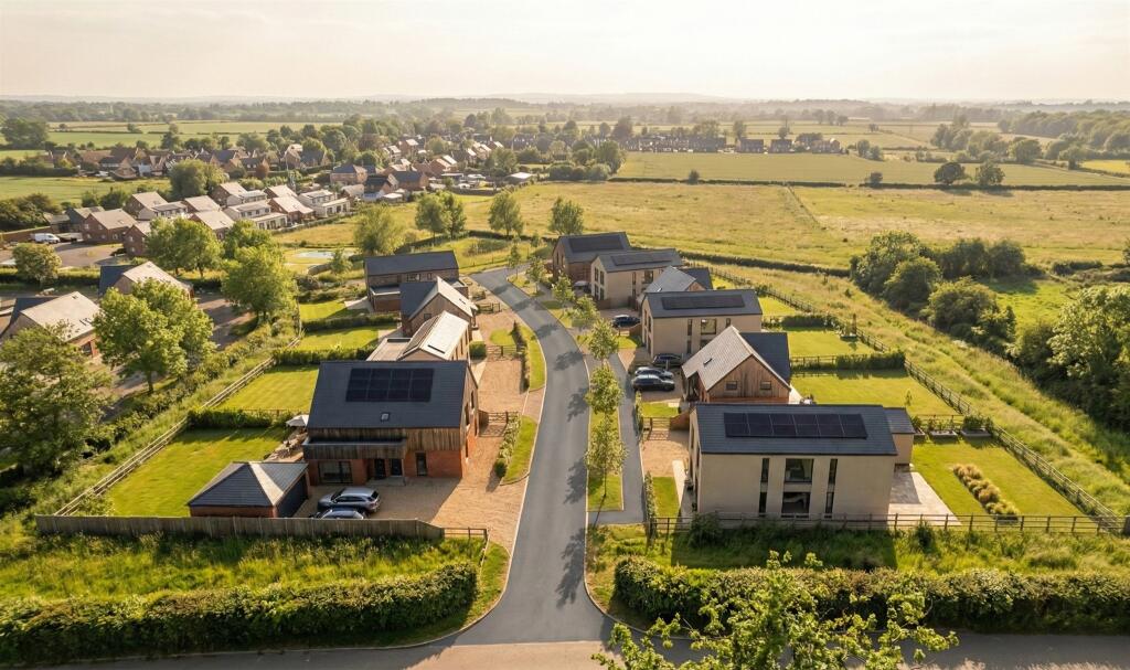 Main image of property: Walton Road, Wellesbourne, Warwick