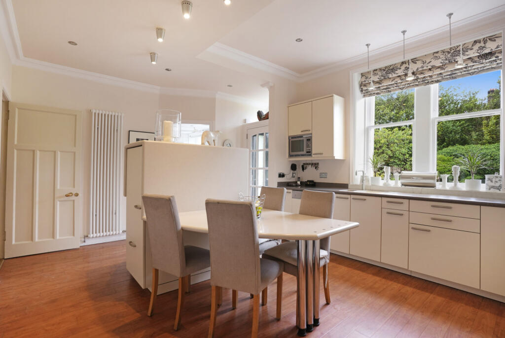Fairmount, 73 Lubnaig Road, Newlands, G43 2RX photo 4