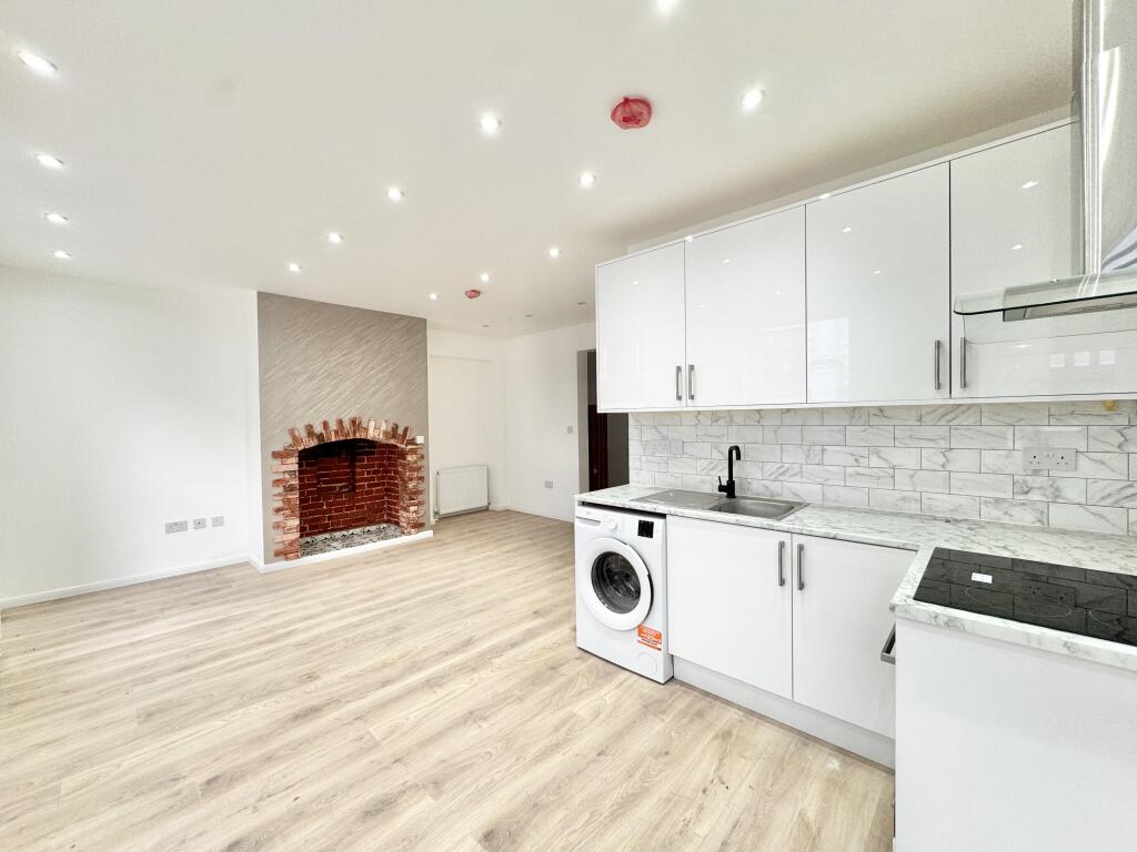 Main image of property: Tavern Street, IPSWICH