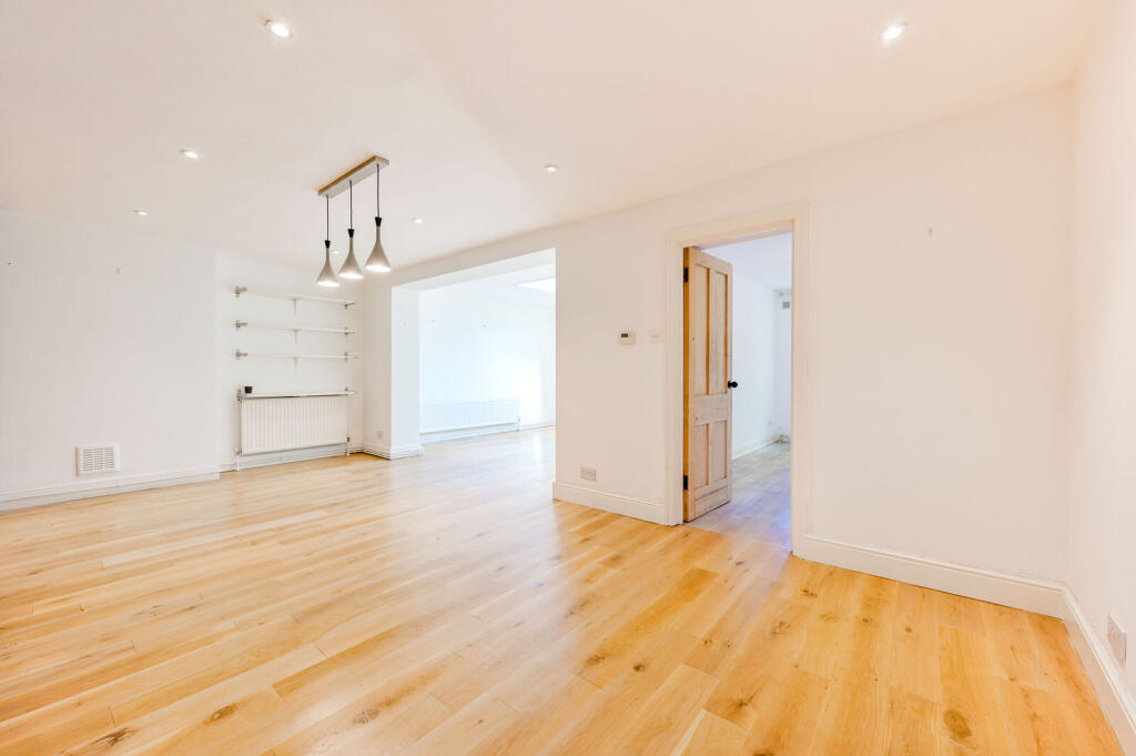 Apartment in London, Shepherd's Bush - View 4